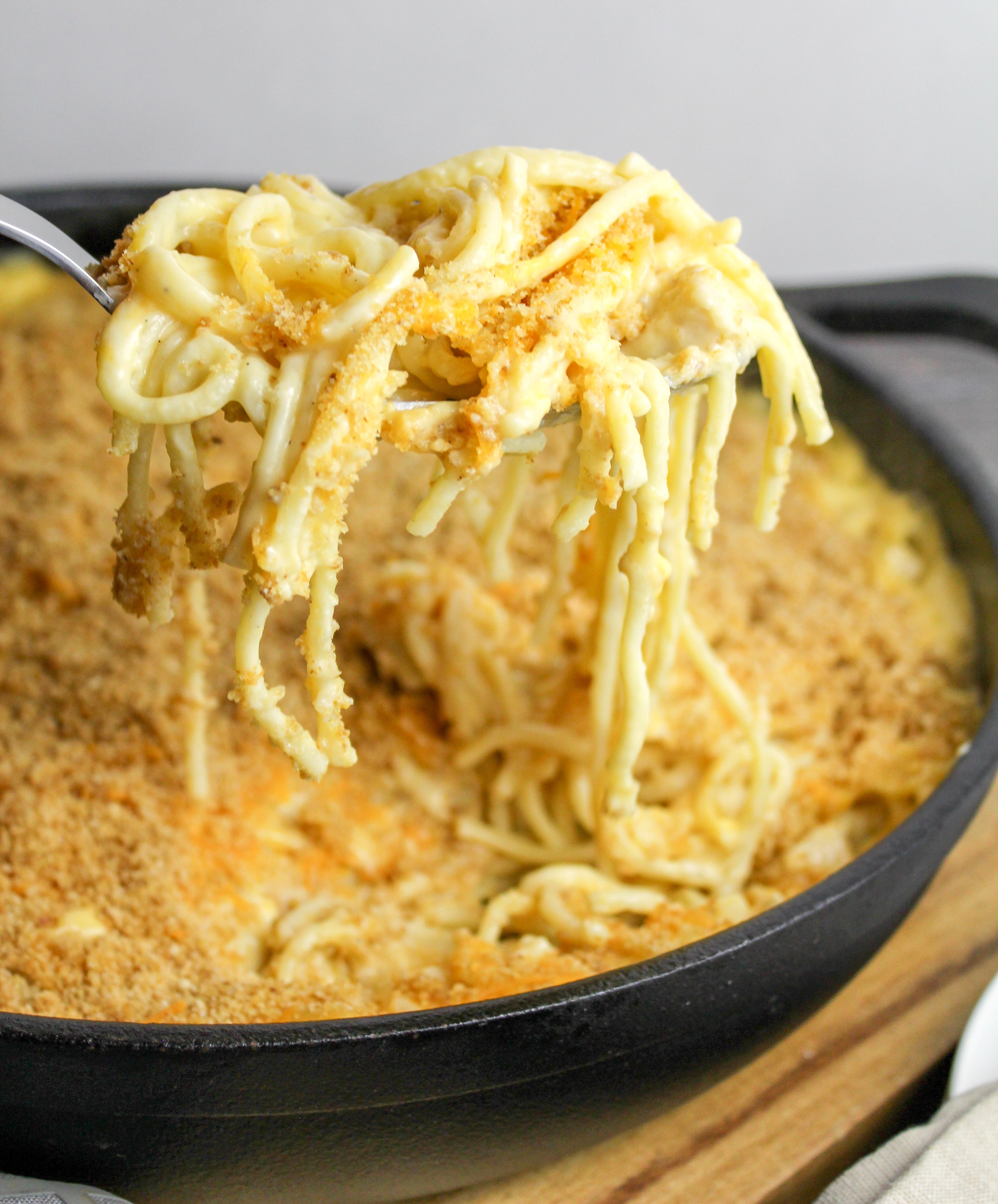 CHEESY CHICKEN SPAGHETTI CASSEROLE