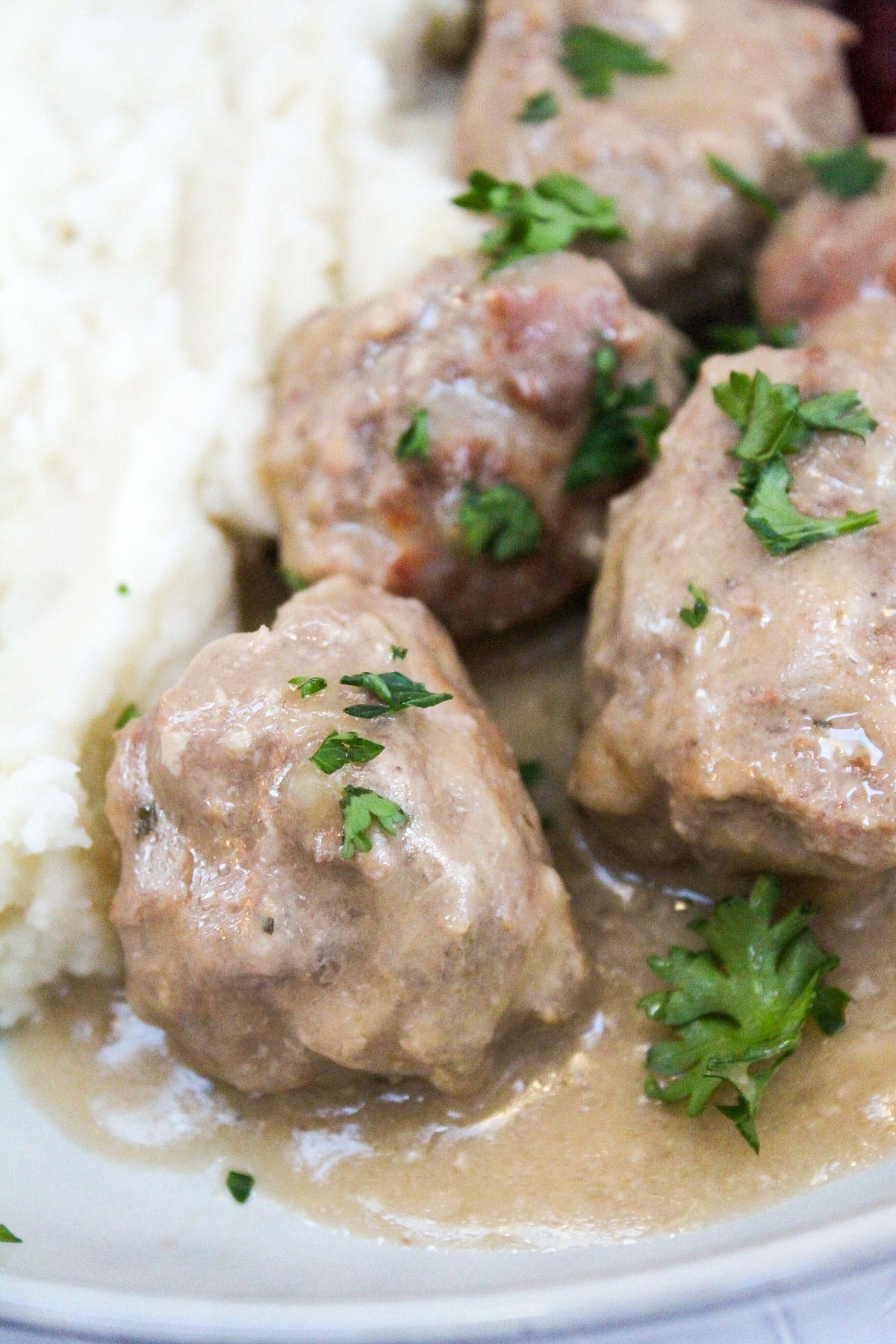 Slow Cooker Swedish Meatballs