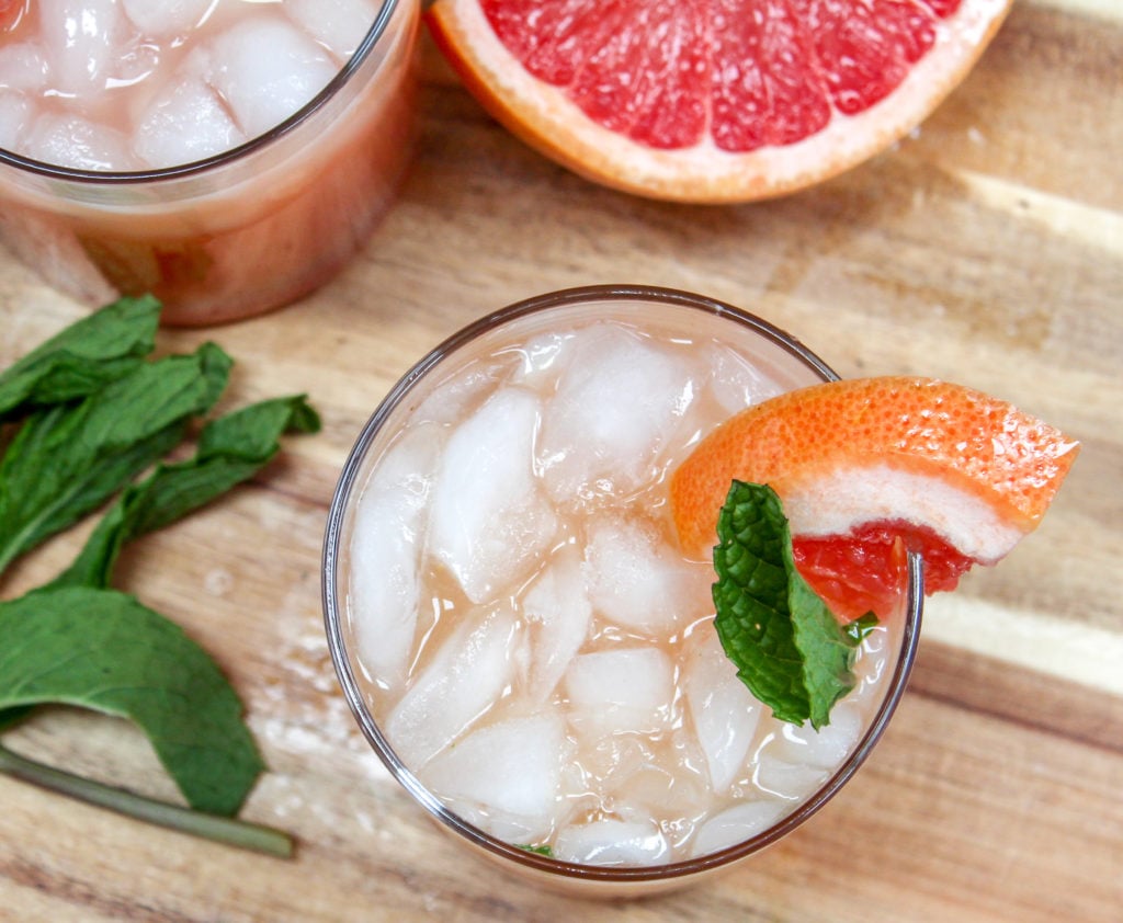 grapefruit drink in a glass