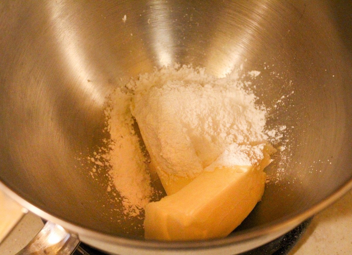 whipped chocolate chip shortbread cookies batter